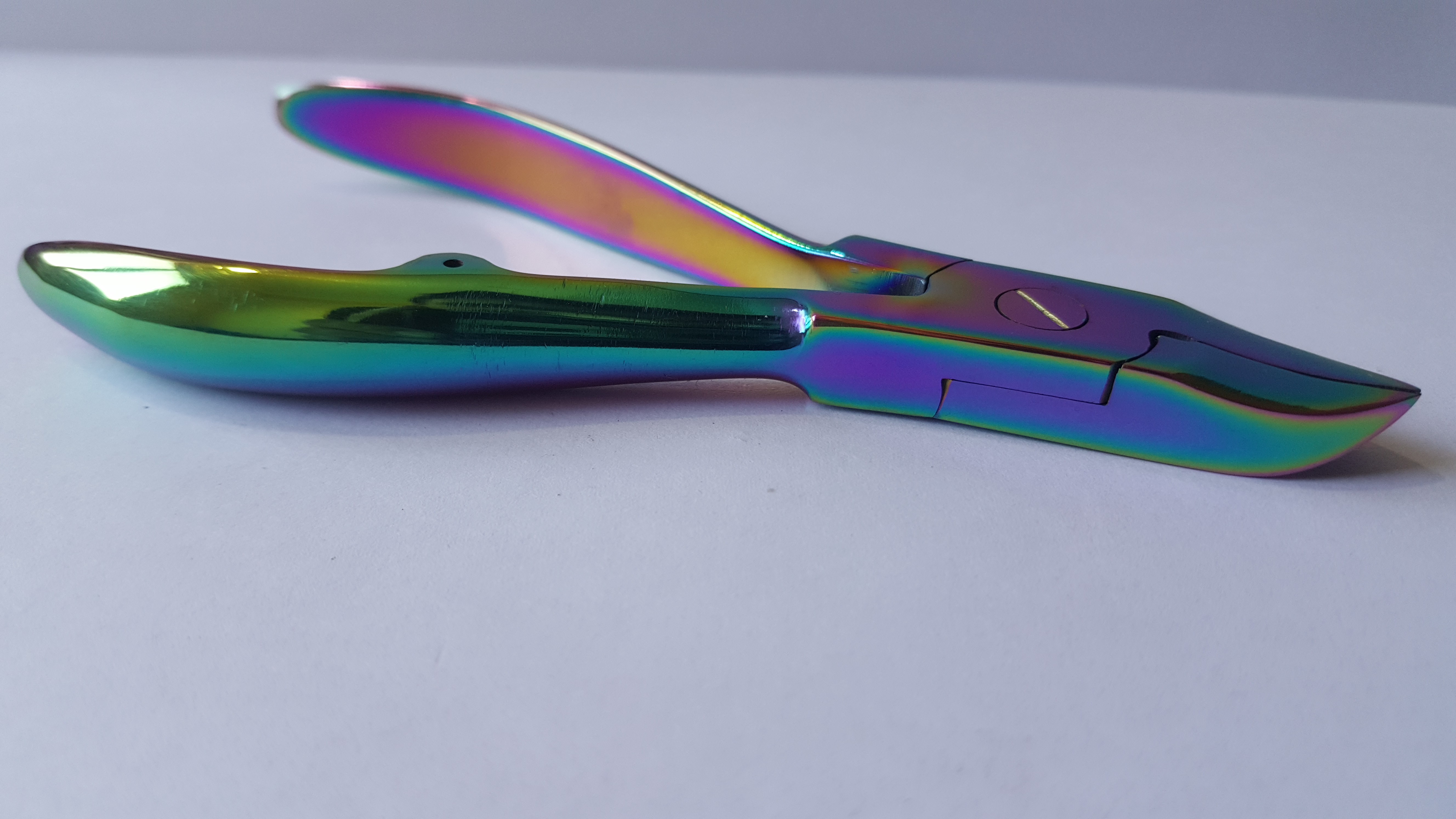Manicure/Pedicure Equipment's Nail cutter pliers titanium coated
